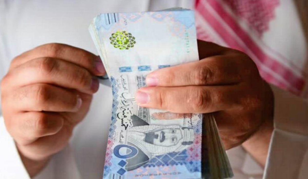 تقدم بنوك السعودية تمويلات تنافسية للسعوديين والأجانب المقيمين