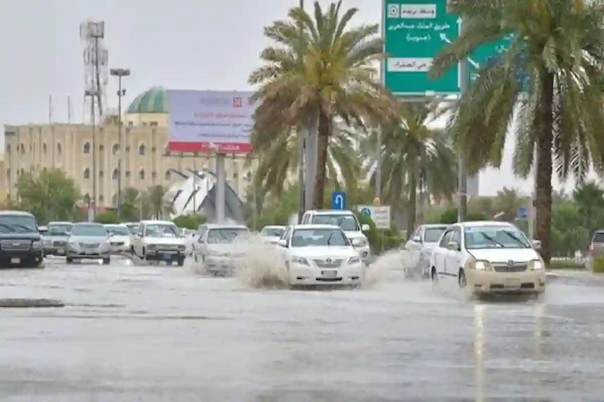 طقس مضطرب في مكة والمدينة والرياض و10 مناطق 