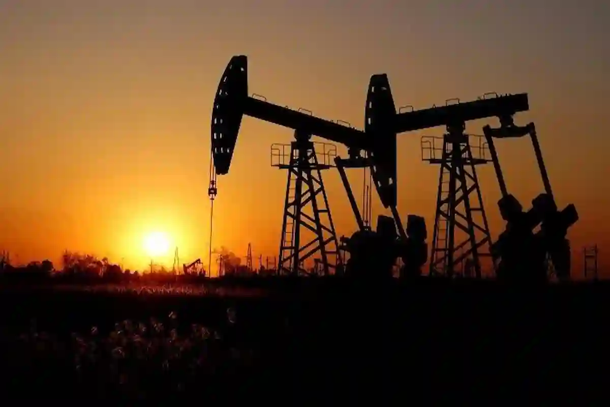  أسعار النفط تتأثر بالأجواء المحيطة خلال تعاملات الثلاثاء