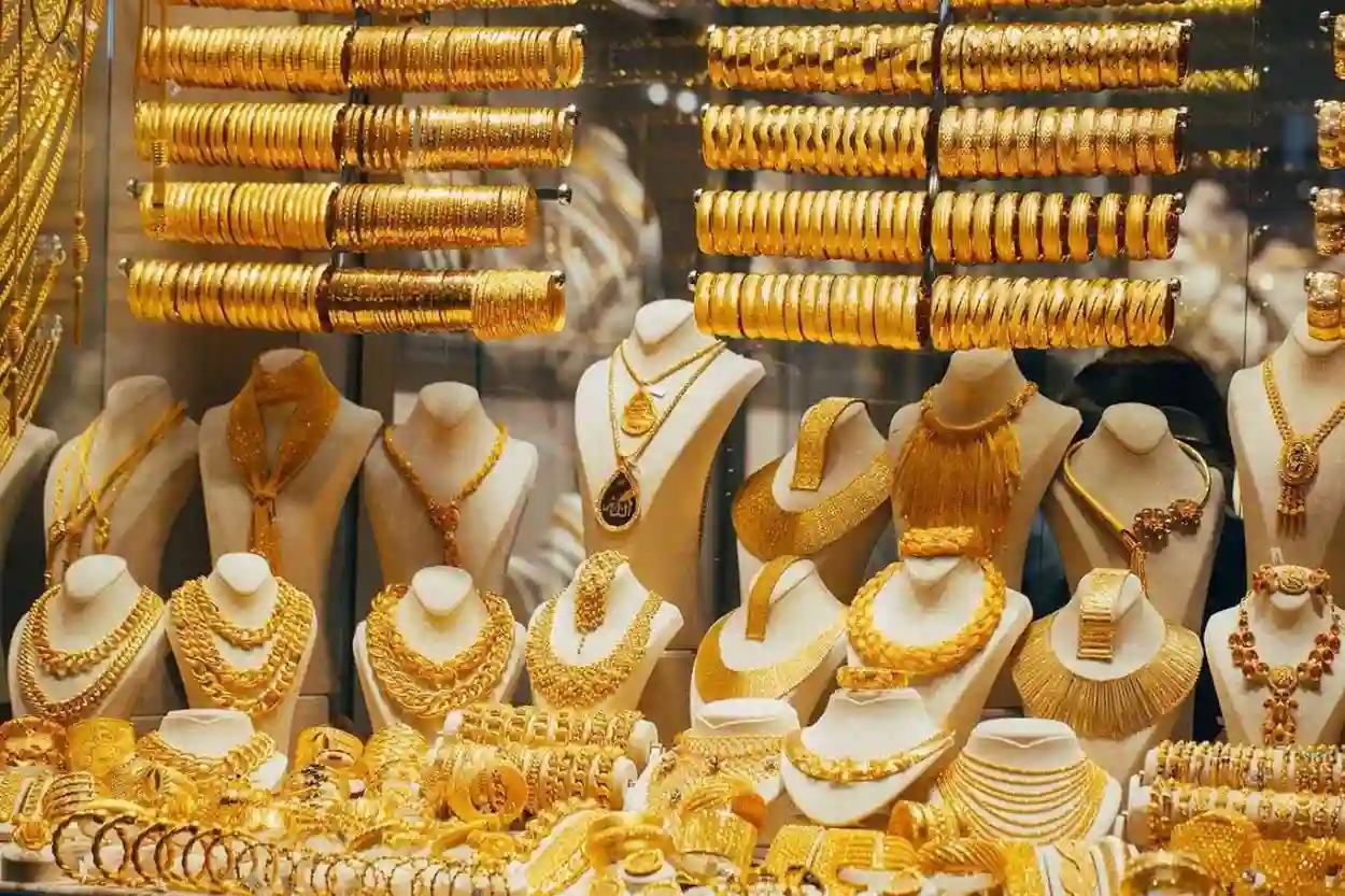 ارتفاعات كبيرة تضرب سوق الذهب السعودي